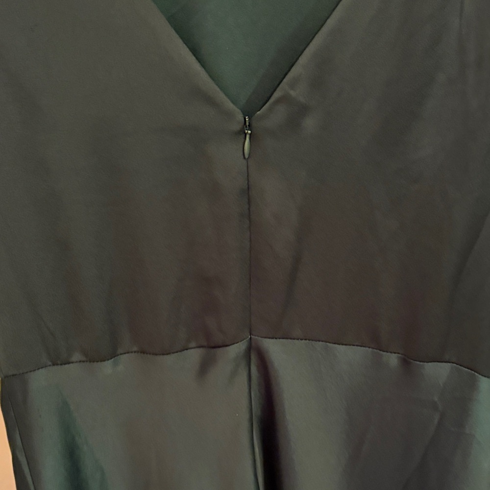BHLDN Emerald Satin Maxi Dress size 14 brand new without tag - Picture 6 of 6